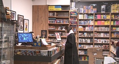 Tüm kahramanlar bu dükkanda