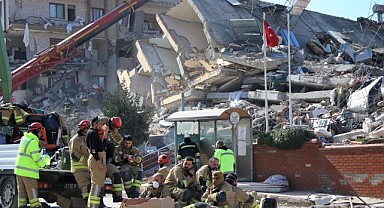 Acı gerçek ortaya çıktı: Binalarda deniz kumu kullanılmış