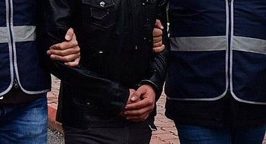 Bıçaklı kavgada 1 kişiyi öldürdüğü öne sürülen şüpheli tutuklandı!