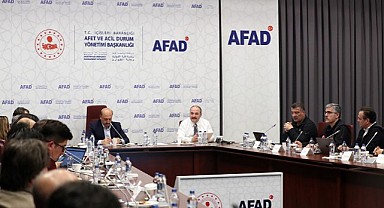 Bilim insanları AFAD kriz merkezinde toplandı