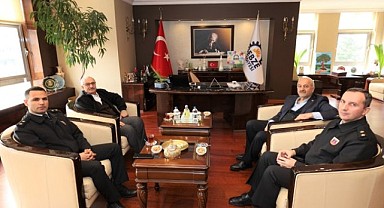 Büyükgöz, protokole deprem çalışmalarını anlattı