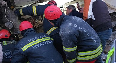 Büyükşehir İtfaiyesi, 3 ilde 54 kişiyi kurtardı