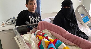 Deprem korkusu yüzünden bebeğine isim koyamadı