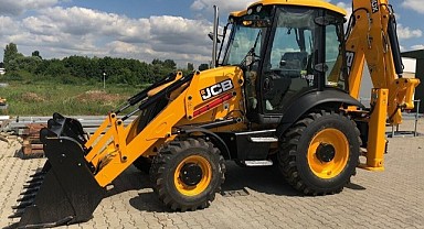 Derince Belediyesi’ne ait Jcb 3cx marka iş makinası satılacak