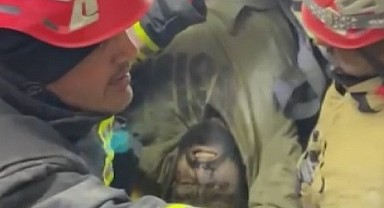 Hatay'da 89 saat sonra bir kişi enkazdan sağ çıkarıldı