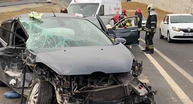 İki otomobil kazaya karıştı: 4 yaralı!