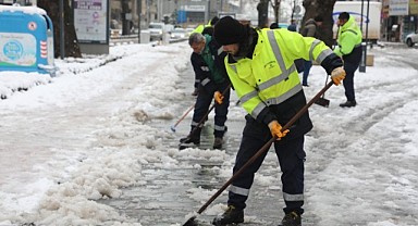 Karla mücadele aralıksız sürüyor