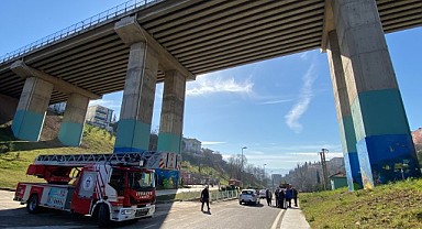 Kocaeli'de bir vatandaş viyadükten atladı!