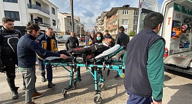 Kurye motosikletten düştü