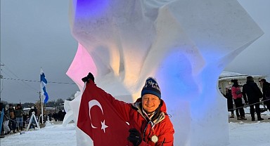 Türk Akademisyenler ABD'de bayrağımızı dalgalandırdı!