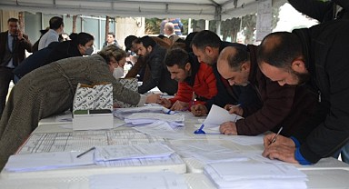 4 saat sonra Kocaeli’nin ilk EYT emeklisi oldu