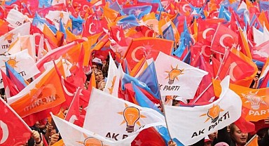 AK Parti'nin aday adayları genel merkeze gidiyor
