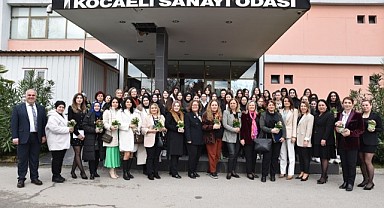 ‘Deprem’ temalı Kadınlar Günü paneli