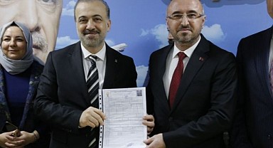 Eski Başkan Şemsettin Ceyhan aday adayı oldu
