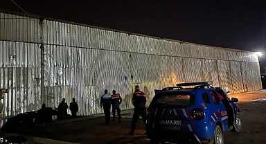 Gebze zabıtası, kaçak imalat avında