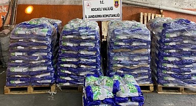 Kocaeli'de 8 ton 250 kilogram sahte deterjan ele geçirildi