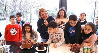 Minik Ecrin yeni yaşına İzmit'te girdi
