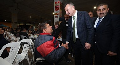 Büyükakın pazarcı esnafıyla iftarda buluştu