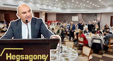CHP'li Tarhan, muhtarlarla iftar programında bir araya geldi