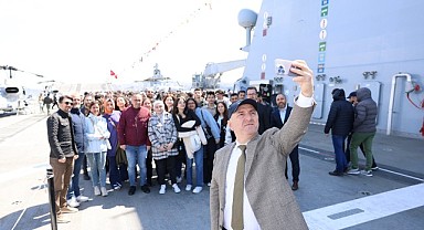 Darıcalı gençler TCG Anadolu Gemisi'ni gezdi