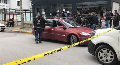 Gölcük'te silahlı kavga: 2 kişi vuruldu!