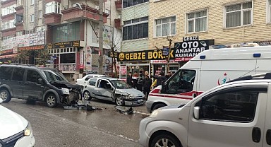 Köşklüçeşme'de korkutan kaza!