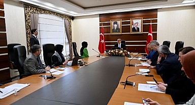 Vali Yavuz,