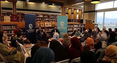 Yazarlar, Ramazan söyleşisinde okurlarıyla buluştu