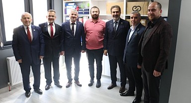 Yeniden Refah heyetinden Gebze Yenigün'e ziyaret