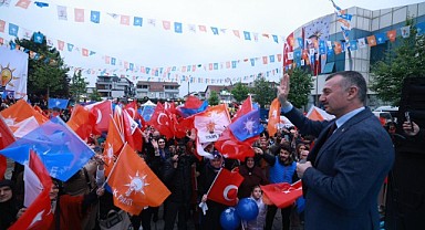 AK Parti Başiskele SKM'ye coşkulu açılış
