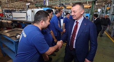Büyükakın, Gebze bölgesindeki fabrikaları ziyaret etti