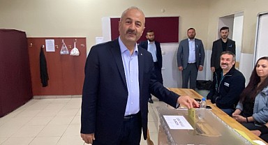 Büyükgöz, Cumhurbaşkanlığı seçimi ikinci turu için oyunu kullandı