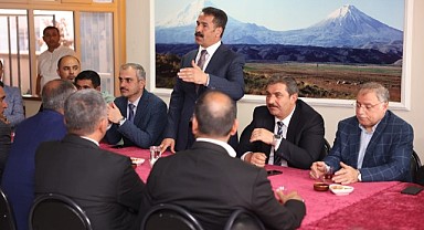 Cemil Yaman, Ağrılılar Derneği'ni ziyaret etti