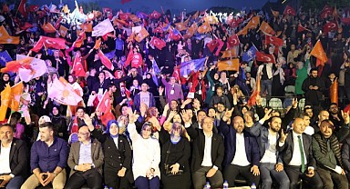 Darıcalılar seçim zaferini kutladı