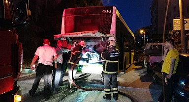 Gebze'de otobüsten yükselen duman korkuttu!