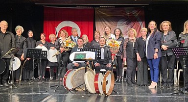 İZMEK kursiyerlerinden yıl sonu konseri