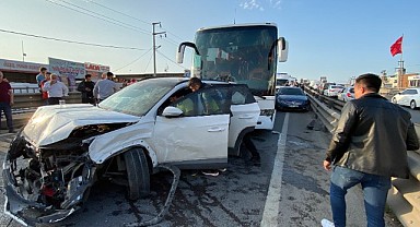 İzmit'te zincirleme trafik kazası: 2 yaralı!