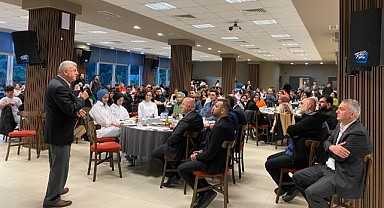 Karaosmanoğlu, Gebze'de gençlerle bir araya geldi