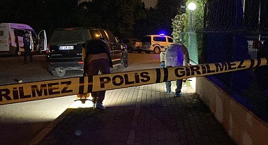 Kartepe'de bir şahıs sevgilisini bacaklarından vurup kaçtı!