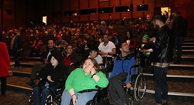 ''Kılıçarslan'' oyunu engelli bireyleri buluşturdu