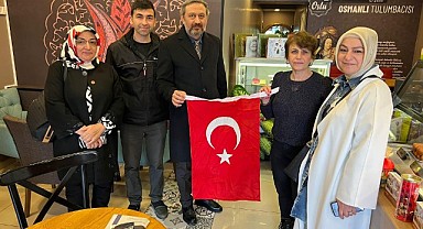 Mehmet Akif Yılmaz, İzmit'te esnaf ziyaretleri yaptı