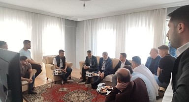 Milletvekili Çakır, İzmit’te vatandaşlarla buluştu
