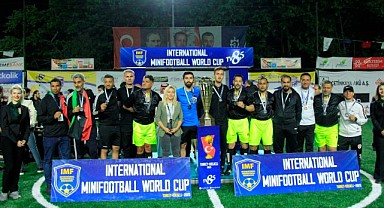 Mini Futbol Şampiyonasında kazanan Rusya oldu