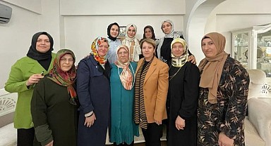 Özdemir, Başiskele'de evlere konuk oldu