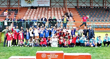Özel sporcular Türkiye Şampiyonasına gidiyor