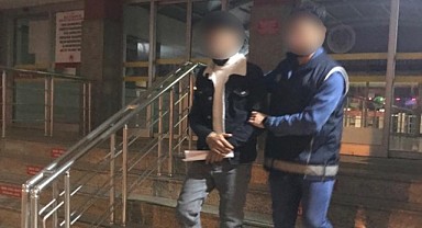 Polis ekiplerinden göçmen kaçakçılarına darbe!