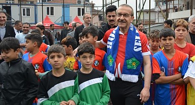 Vali Yavuz, Selanikspor'u ziyaret etti