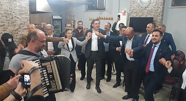 Yıldızlı, Çayırova'da dernekleri gezdi