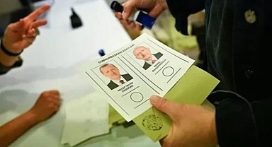 Yurt dışında oy kullananların sayısı 1 milyonu geçti