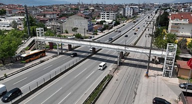 60 Evler yaya üstgeçidi tamamlanıyor